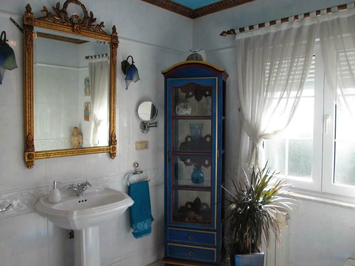 Vakantiehuis La Torre Del Indiano-Villa- Santander Spanje